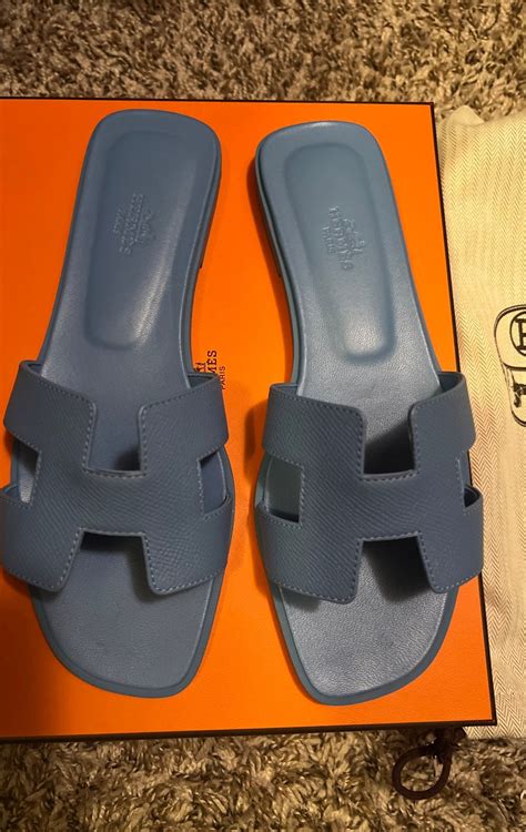 hermes flip flops